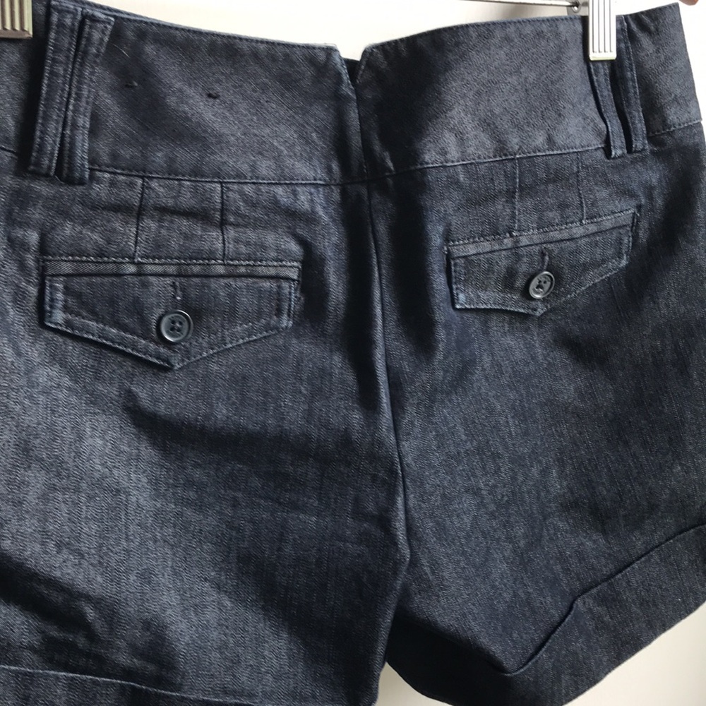 Express Indigo Denim Dressy Short Shorts Cuffed with 4 pockets belt loops size 6 - Picture 8 of 11